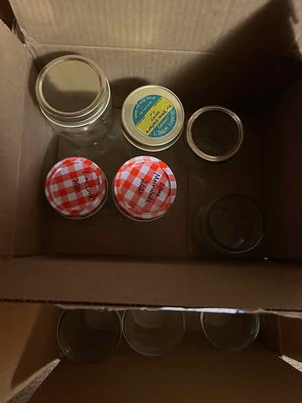 Photo of free Canning jars, 3-4 doz (Queen Anne) #3