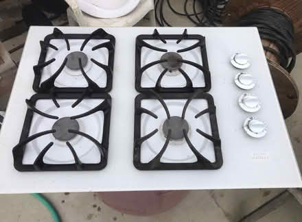 Photo of free Pyrex Gas cooktop (South Sebastopol) #1