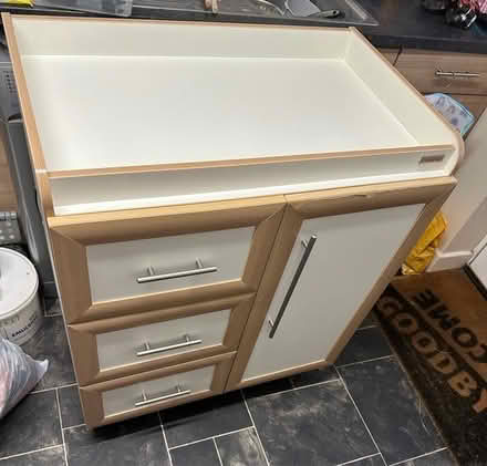 Photo of free mamas & papas changing unit (Ravenfield S65) #2