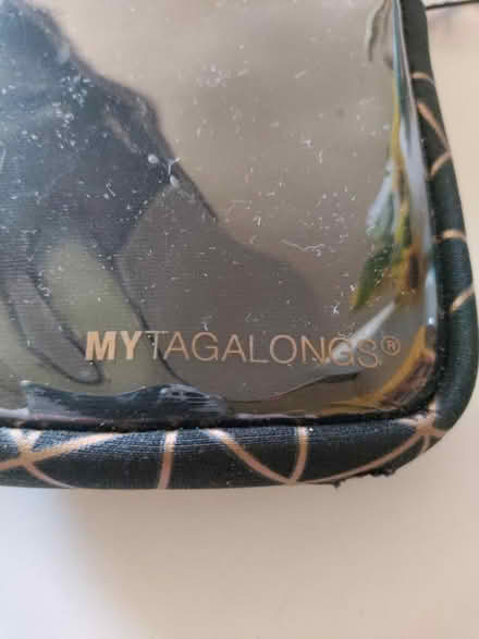 Photo of free Cell phone arm case for runners (Highland) #2