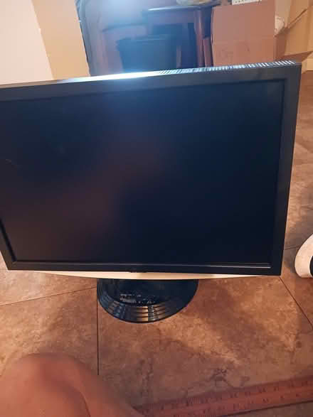 Photo of free 26" Viewsonic computer monitor (Near Clearwater High School) #1
