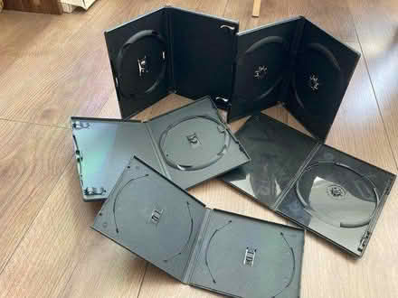 Photo of free CD / DVD cases (Splott CF24) #1