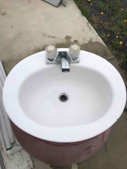 Photo of free Basin & utility sinks (South Sebastopol) #1