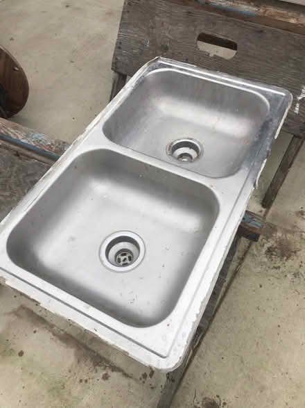 Photo of free Basin & utility sinks (South Sebastopol) #3