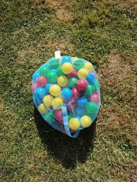 Photo of free Bag of balls (CM11) #1