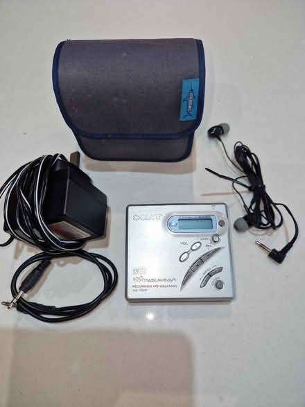 Photo of free Minidisc (Dunfermline KY12) #1