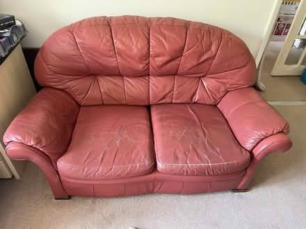 Photo of free 2 seater Leather Settee (Oxford OX2) #1