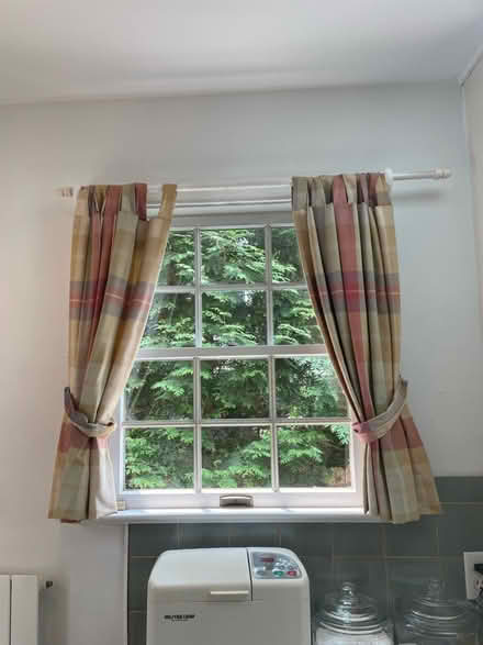 Photo of free Plaid curtains (Wesley Heights) #3