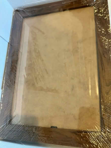 Photo of free Walnut effect picture frames (TN35 Ore) #2
