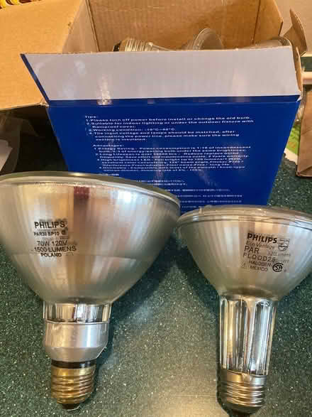 Photo of free Halogen top hat light bulbs (Haddon Heights, NJ) #1