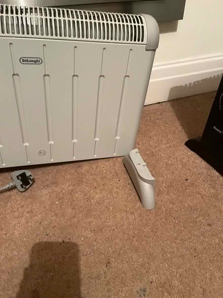Photo of free Delonghi convection heater (Wallasey, Wirral) #2