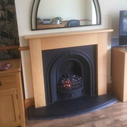 Photo of free Fireplace (Ilford IG1) #1