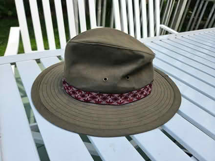 Photo of free Man's hat (paisley and imperial) #3