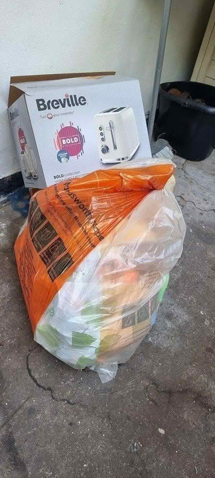 Photo of free Various items (SW15, SW17) #4