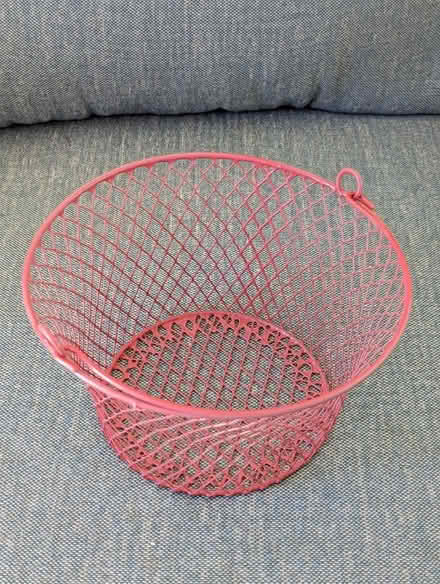 Photo of free Wire Basket (S Bradenton by 14th Red Lobste) #1