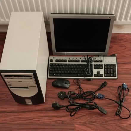 Photo of free Desktop, Monitor, Keyboard, Mouse and All Cables (Mill Hill BB2) #1