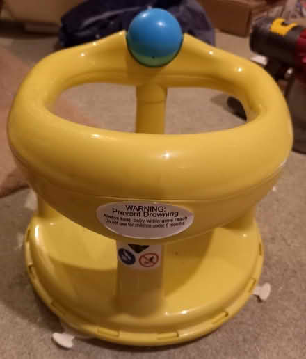 Photo of free Infant bath seat (BT9) #1