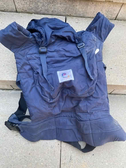 Photo of free Ergo baby carrier (Reston\Herndon) #2
