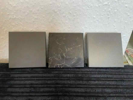 Photo of free Caesarstone samples - ?coaster (Broomhall S10) #2