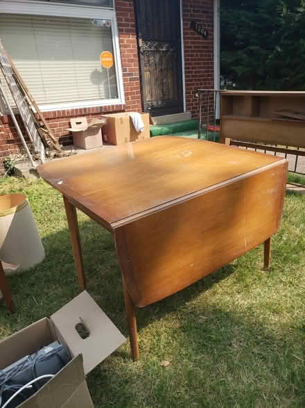 Photo of free Bed, chairs, side table, notecards (Penn Branch DC) #2