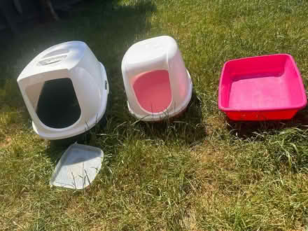 Photo of free X3 litter trays (IP32) #2