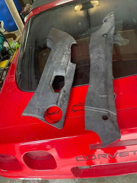 Photo of free VW Touareg engine trim (63rd Woodson) #1