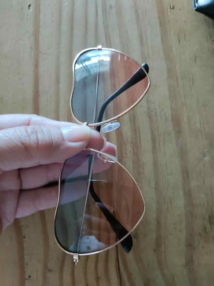 Photo of free Heart shape sunglasses (Highland) #2
