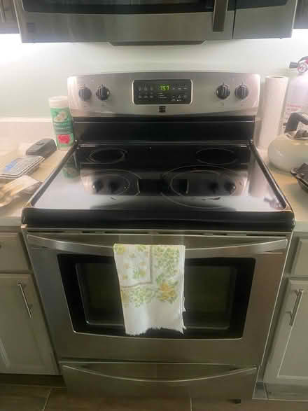 Photo of free Kenmore range (Orange Park off Wells Road) #1