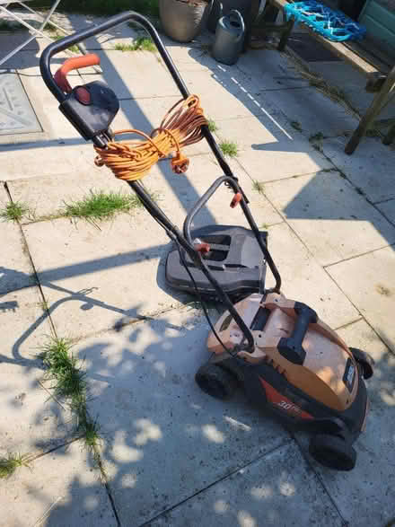 Photo of free Lawn mower (NR11) #3
