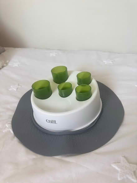 Photo of free Catit Cat Treat Toy (IP32) #1