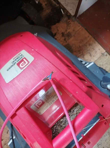 Photo of free Lawnmower (North Hykeham) #2