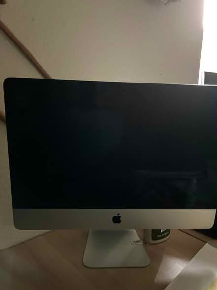 Photo of free 21.5" iMac circa 2013 (Mountain View near Central) #4