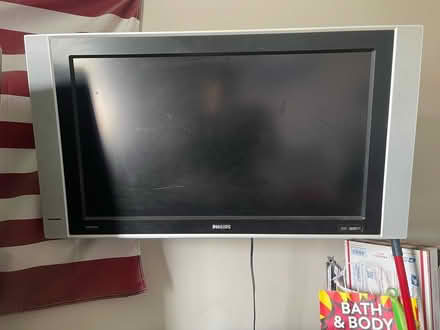 Photo of free 2 working flat screen TVs (Rialto) #1
