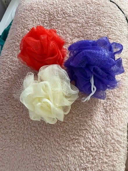Photo of free 3 Brand New Shower Pouffes (Edmonton Green N9) #1