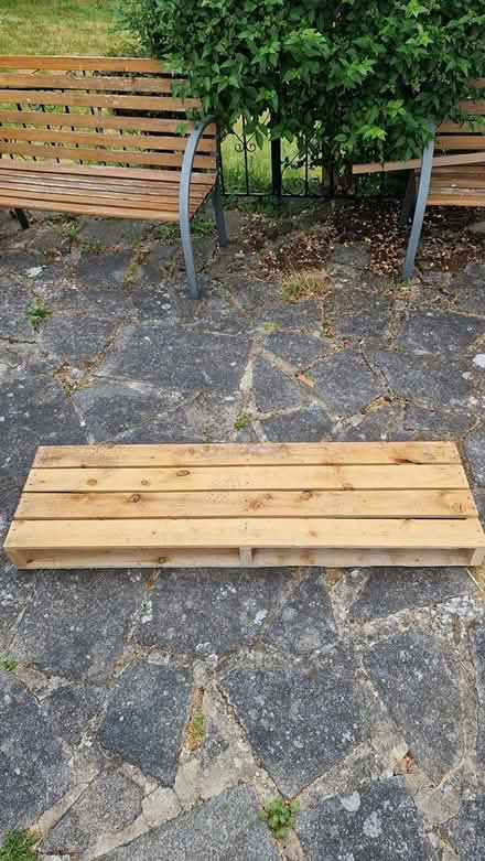 Photo of free Pallet (Purley) #1