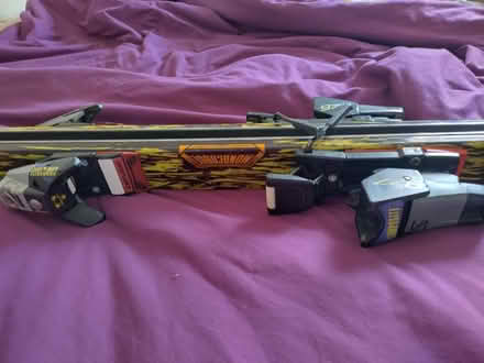 Photo of free Salomon semi-carver skis (Penrith CA11) #1