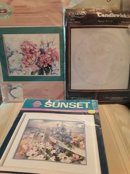 Photo of free 3 stitchery kits (Wynford) #1