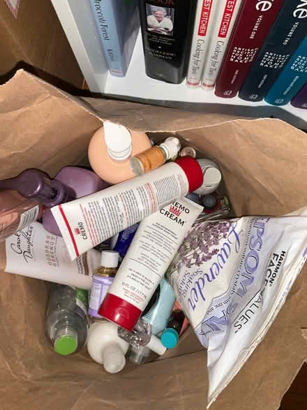 Photo of free Bag of personal care items (Trinidad) #1