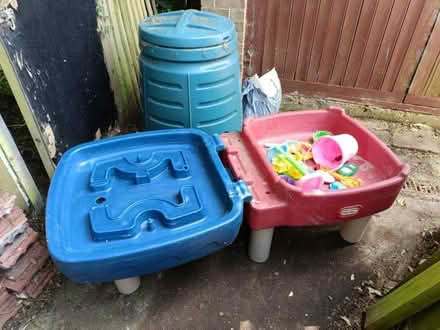 Photo of free Little tikes sand and water table (Widmore BR1) #1