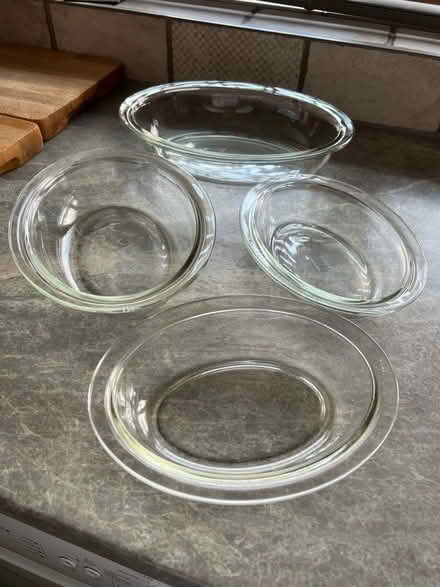 Photo of free Oval Pyrex Shallow Bowl Set (Fareham PO15) #4