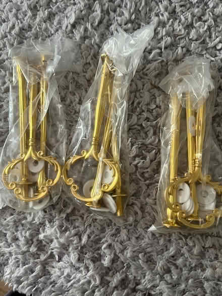 Photo of free 3tier cake stand holder fittings (Larkfield) #1