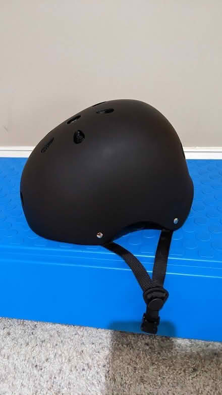Photo of free Bicycle/skateboarding helmet (Fairfax (22032)) #3