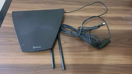 Photo of free Antop indoor TV antenna (Roger's park) #1