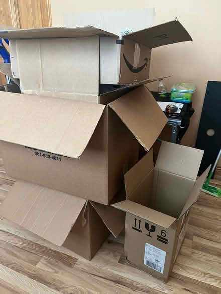 Photo of free Moving Boxes (Hamilton Square) #1