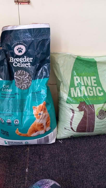 Photo of free 2 bags recycled paper cat litter (Woodingdean BN2) #1