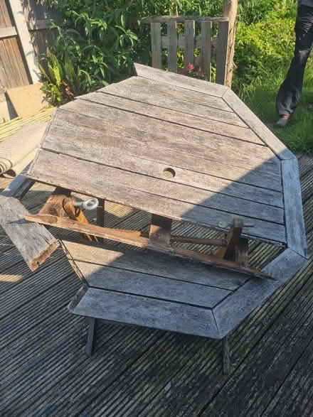 Photo of free Broken wooden table (CT17) #2