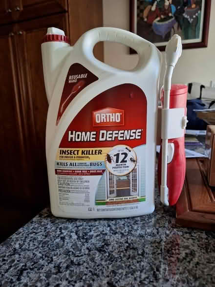 Photo of free Ortho ant killer spray (Branchburg) #1