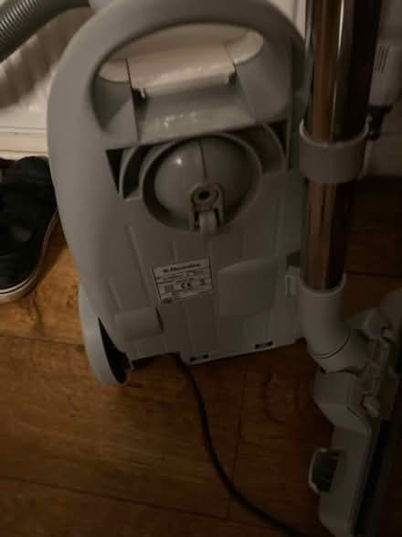 Photo of free Electrolux Vacuum cleaner (Nottingham NG16 Giltbrook) #3