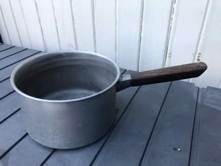 Photo of free Aluminium saucepan (Coleshill HP7) #1