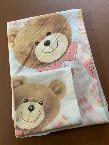Photo of free Child’s duvet set (Charlton Kings GL52) #1